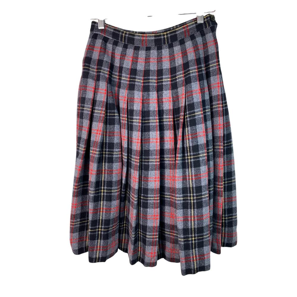 Pendleton Petite 8 100% Wool Authentic Hunting Ma… - image 1